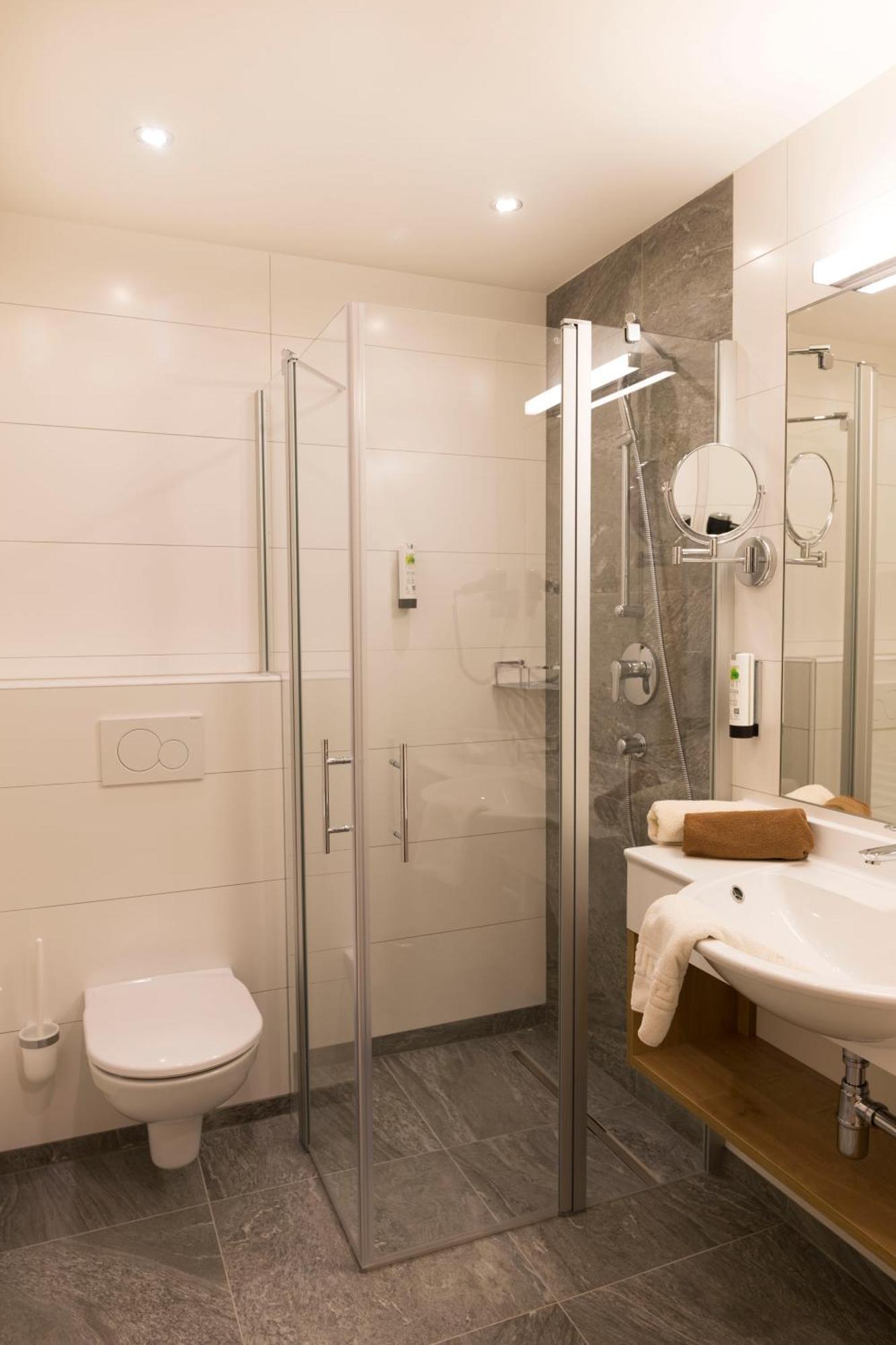 Hotel Rosner Алтенмаркт им Понгау Екстериор снимка