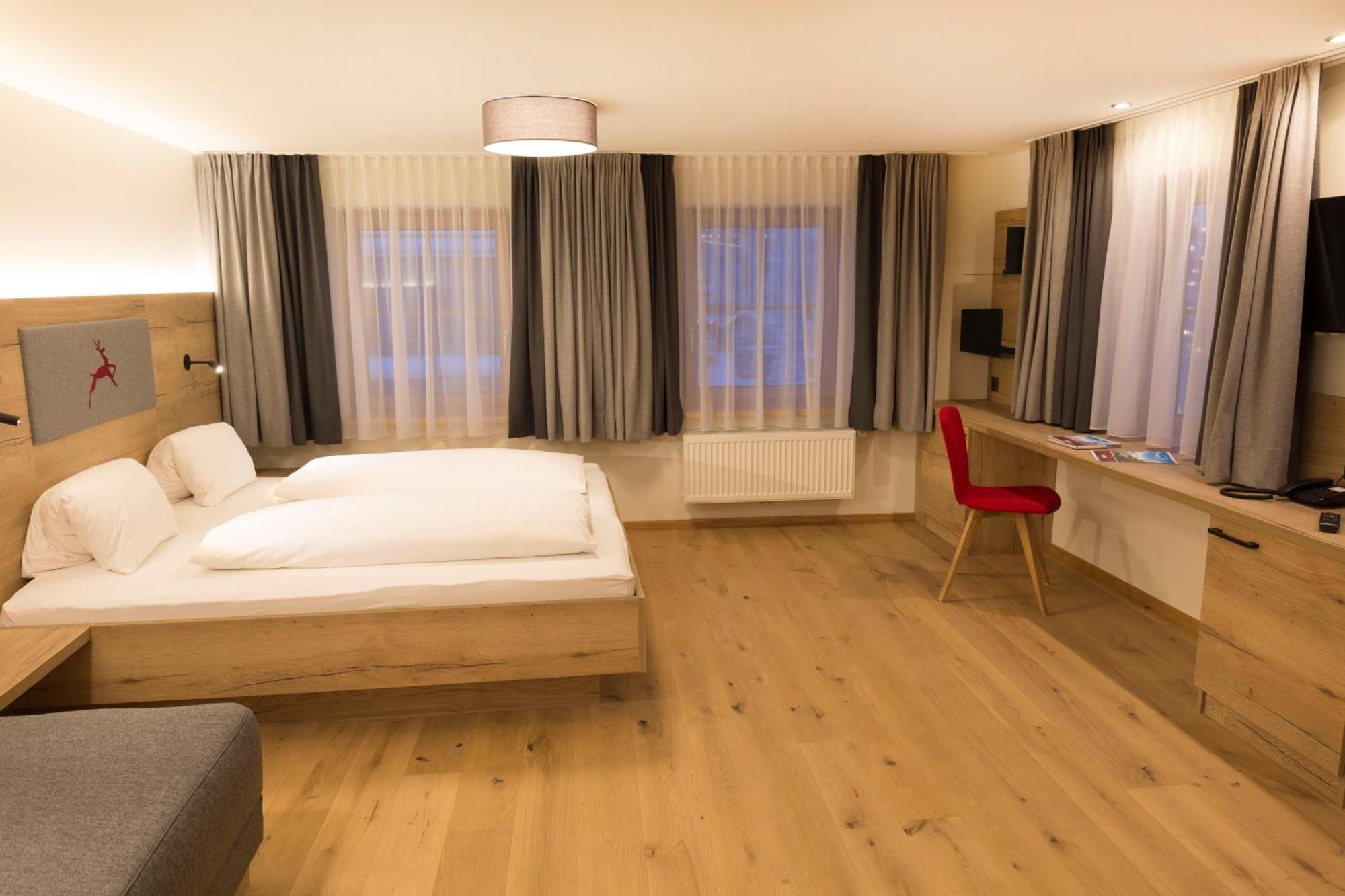 Hotel Rosner Алтенмаркт им Понгау Екстериор снимка