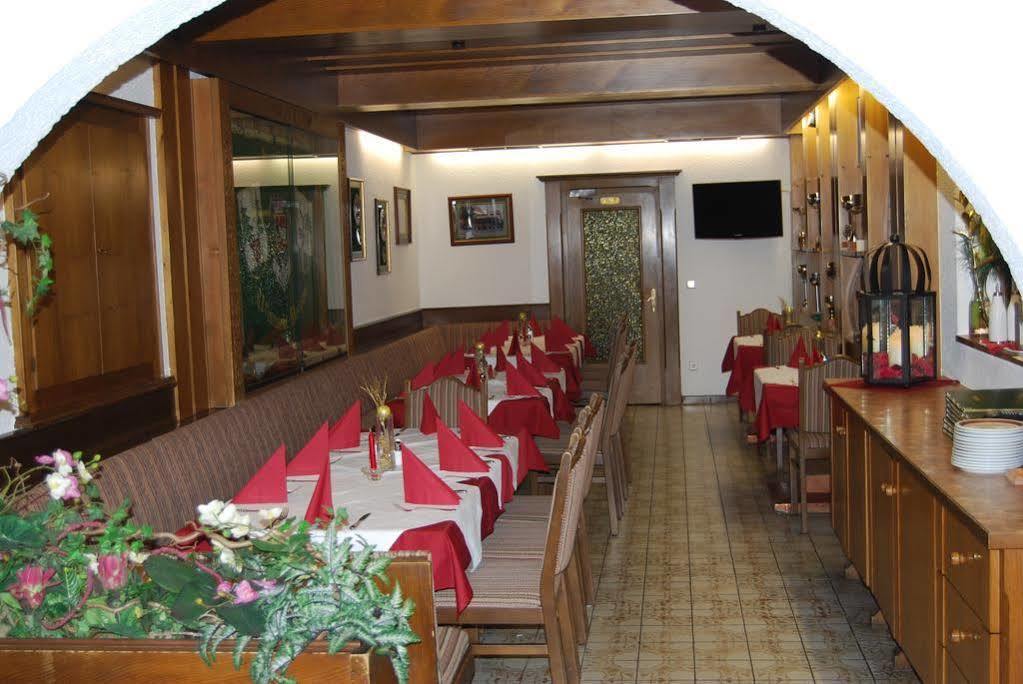 Hotel Rosner Алтенмаркт им Понгау Екстериор снимка